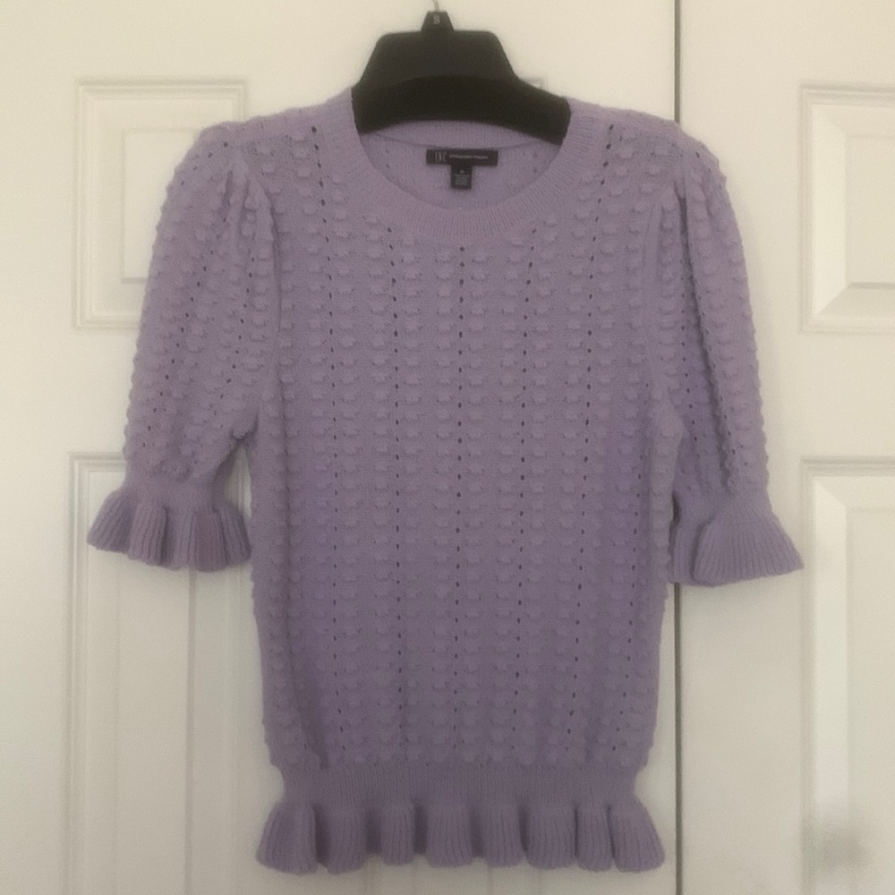 Women’s lavender knit top size medium